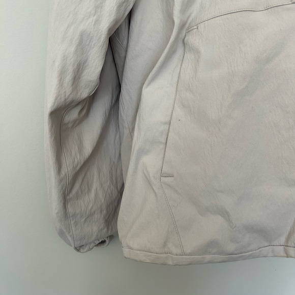 lululemon lab Stretch Woven Half-Zip Pullover, size XS, Light Chrome - Picture 4 of 6